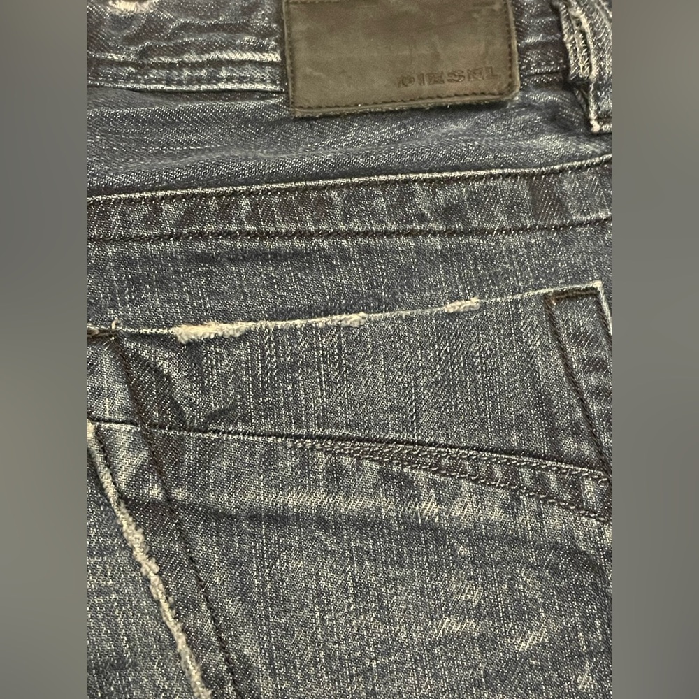 Men’s Diesel Bhetto Straight Jeans - Picture 10 of 10